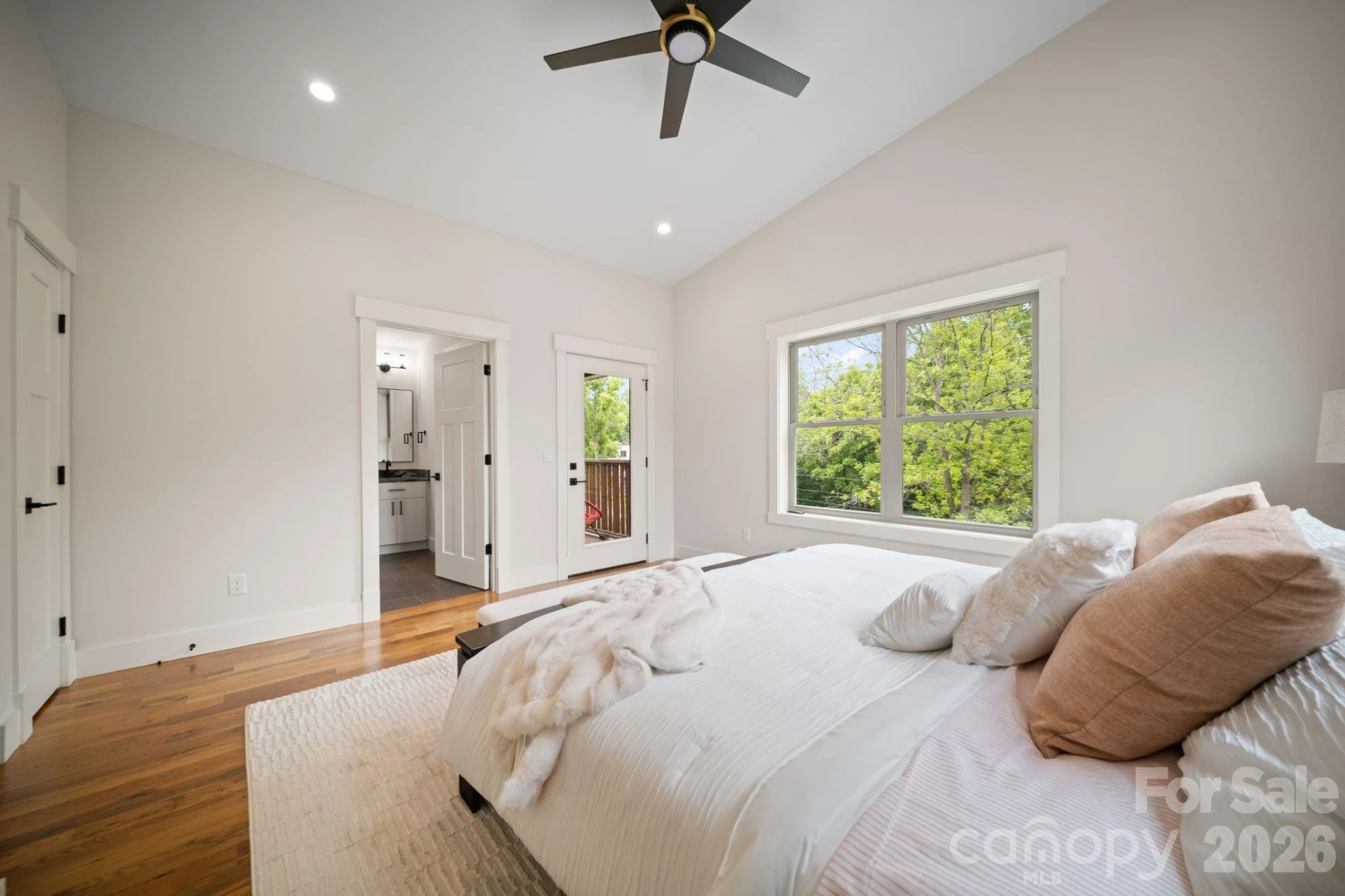 91 Glendale Avenue - Photo 23