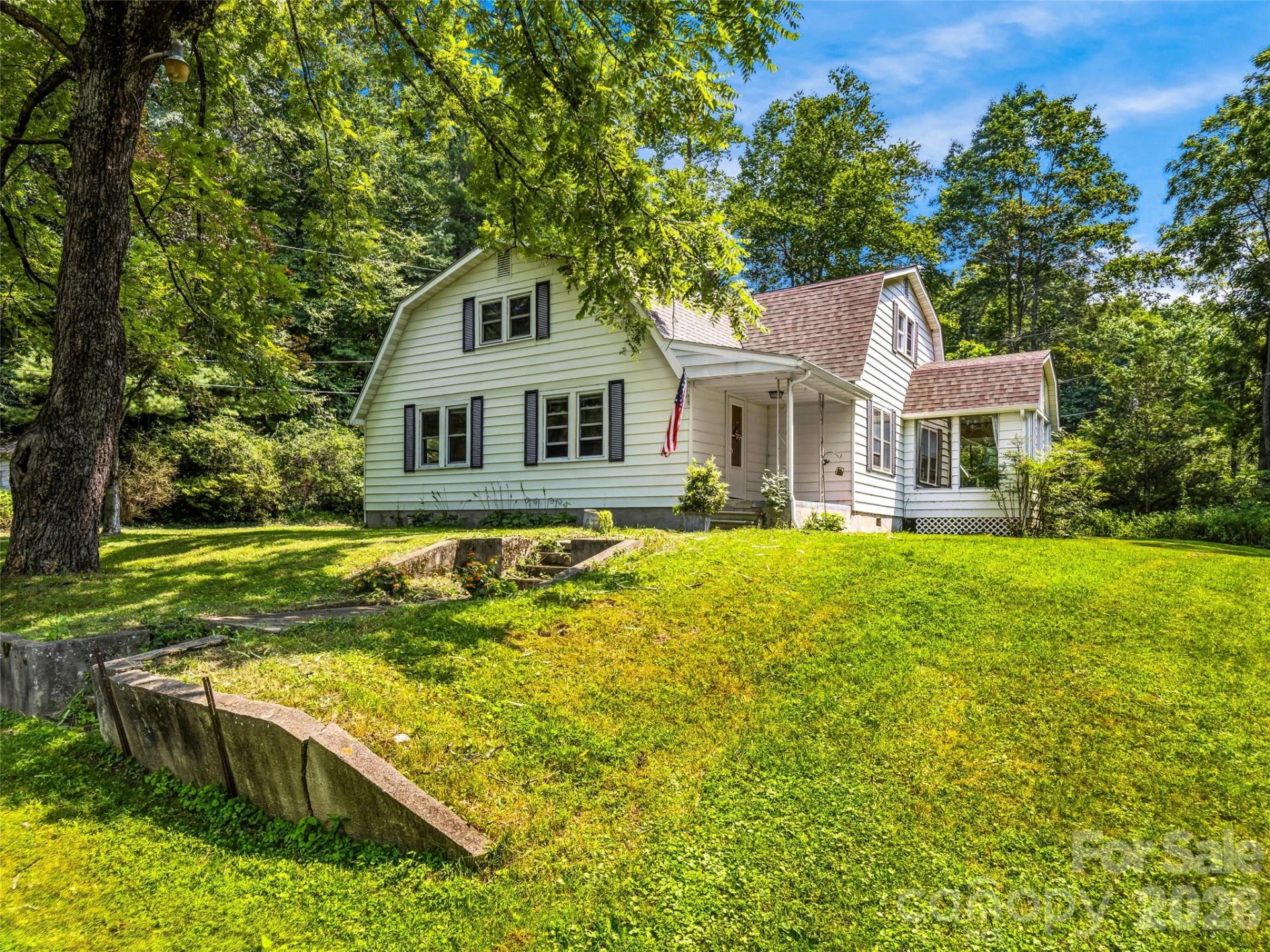 680 Pennsylvania Road - Photo 2