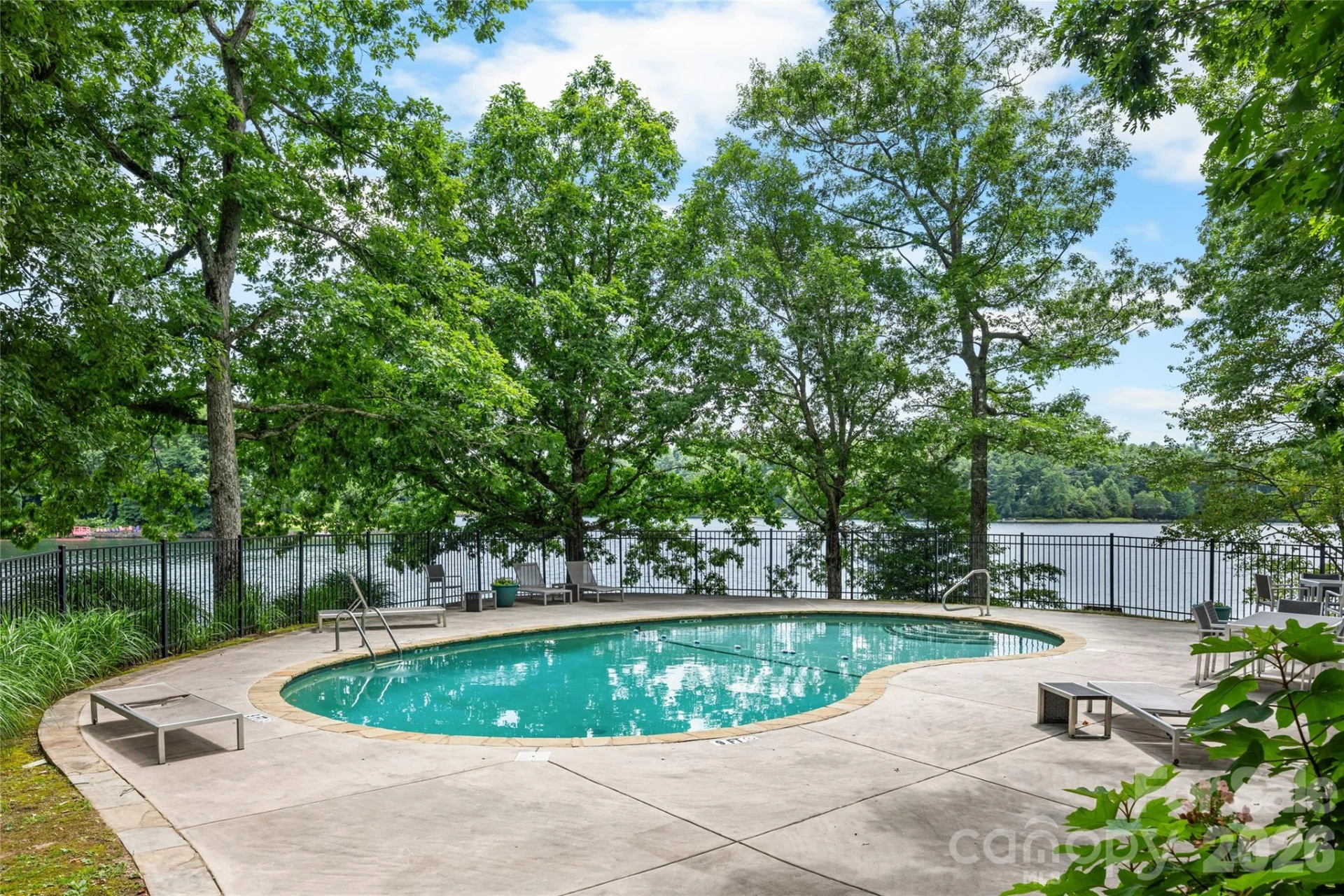 68 Toxaway Point - Photo 31