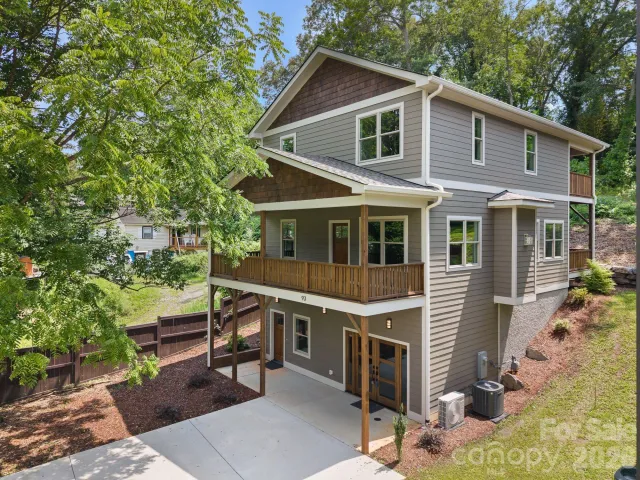 93 Glendale Avenue