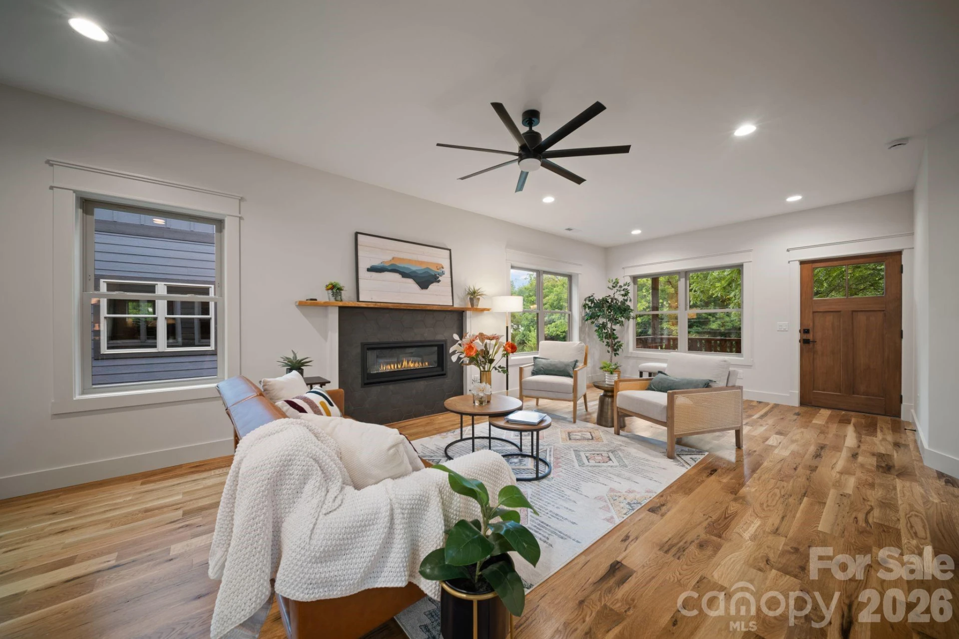 93 Glendale Avenue - Photo 2