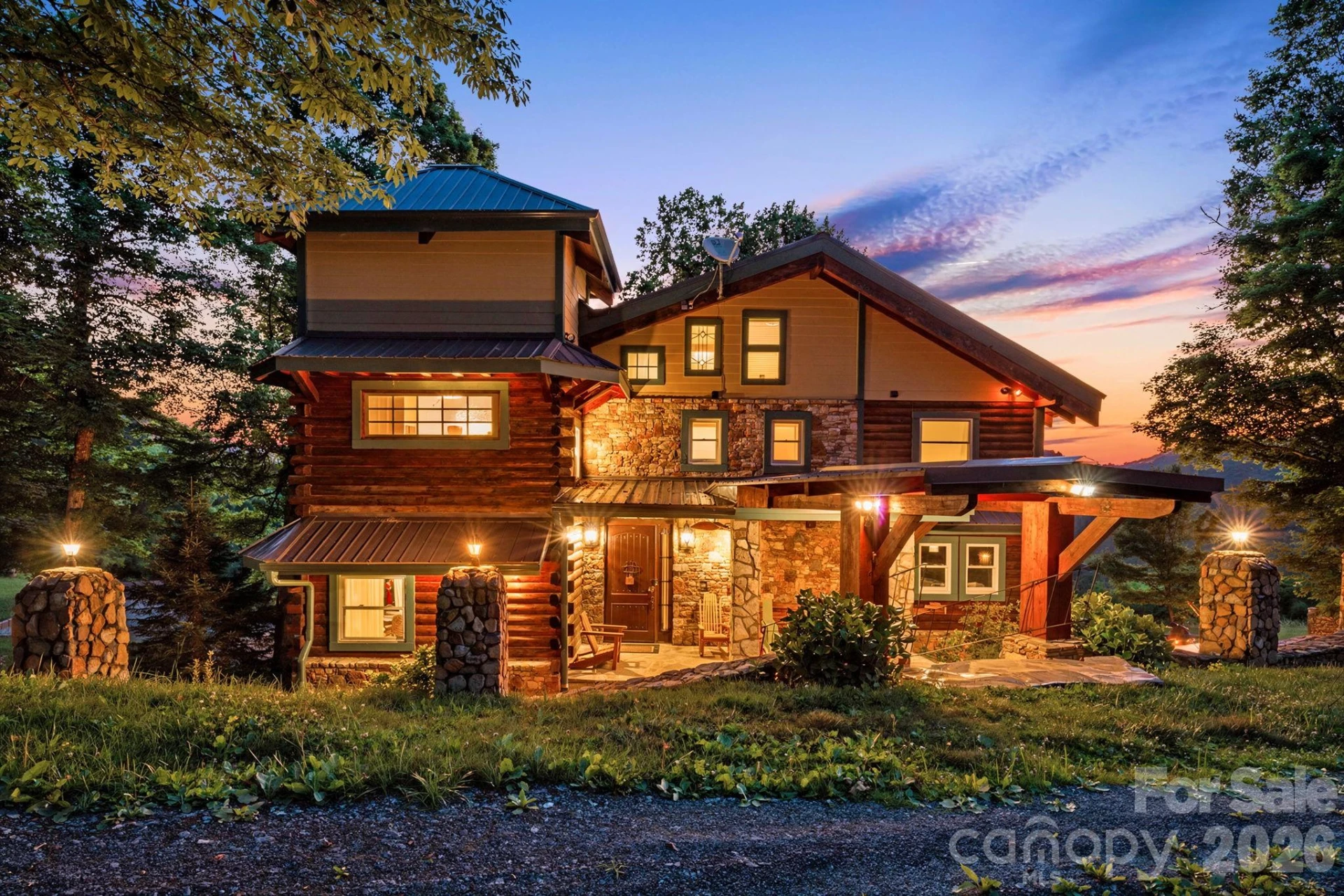 1185 Black Bear Drive - Photo 2