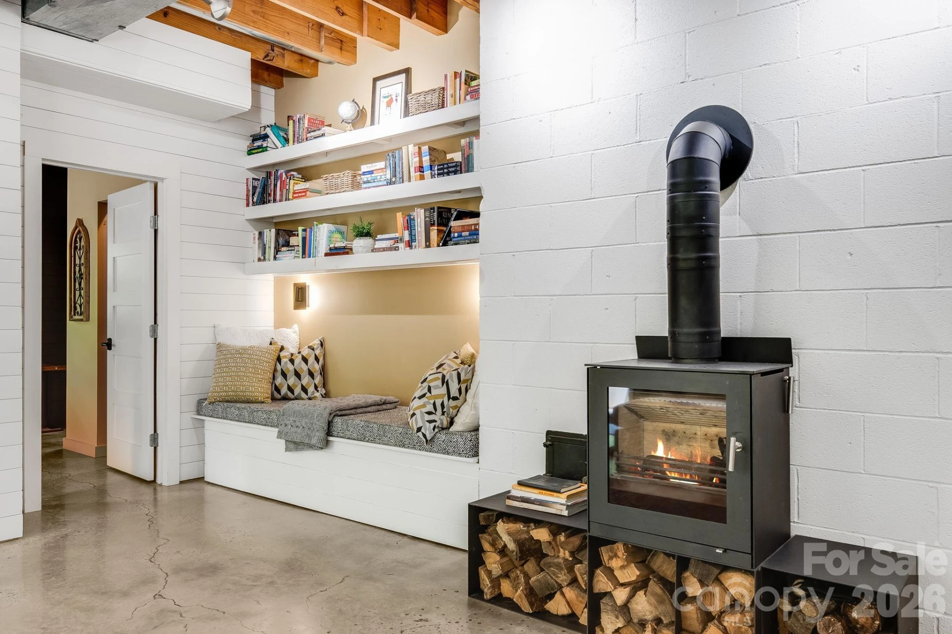 2752 Gerton Highway - Photo 24