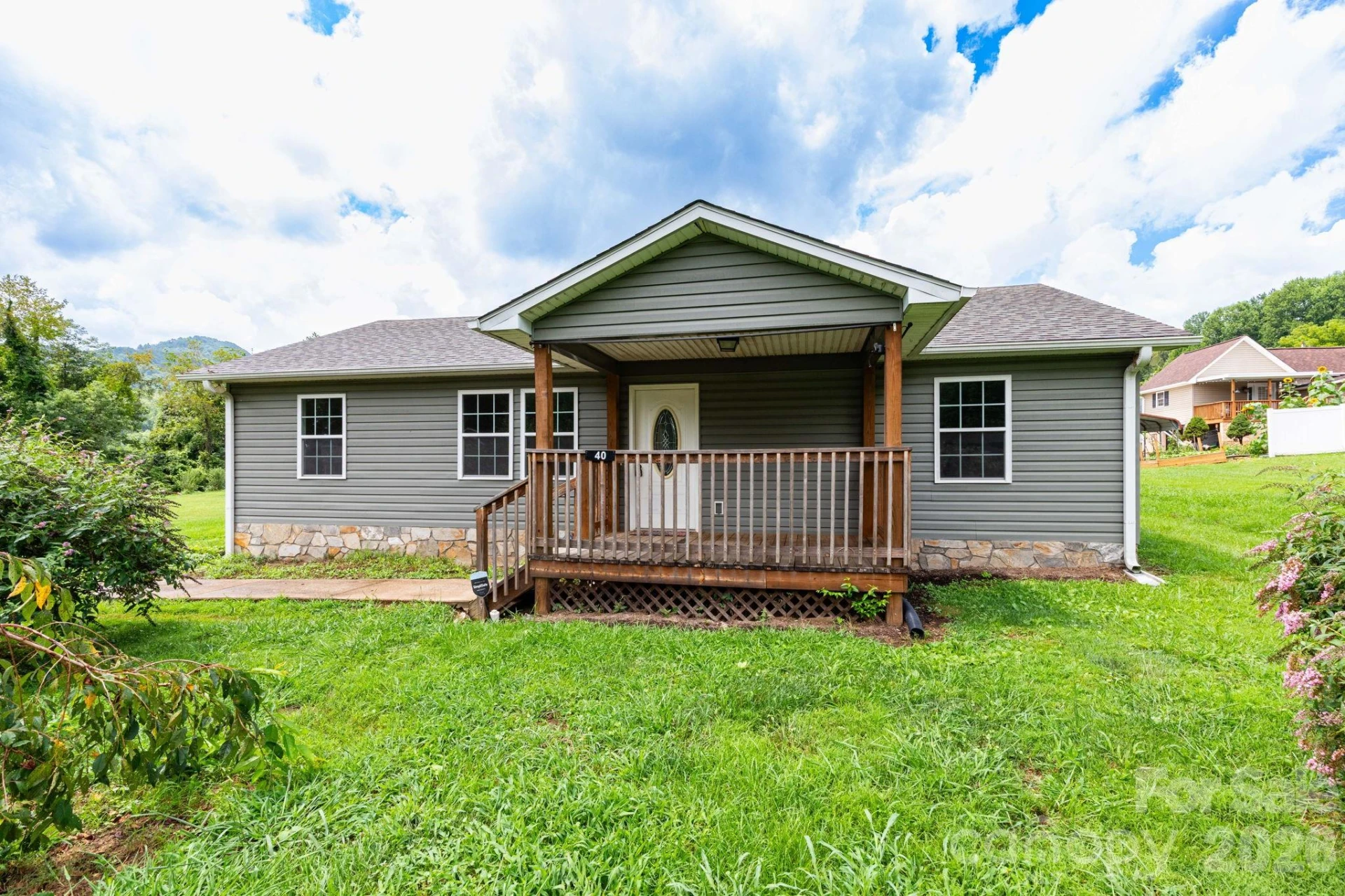 40 Eddie Drive - Photo 2