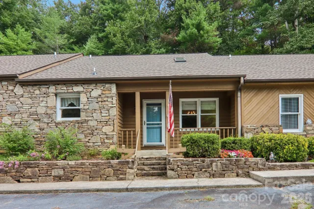40 Sagebrush Circle, Etowah, NC, 28729