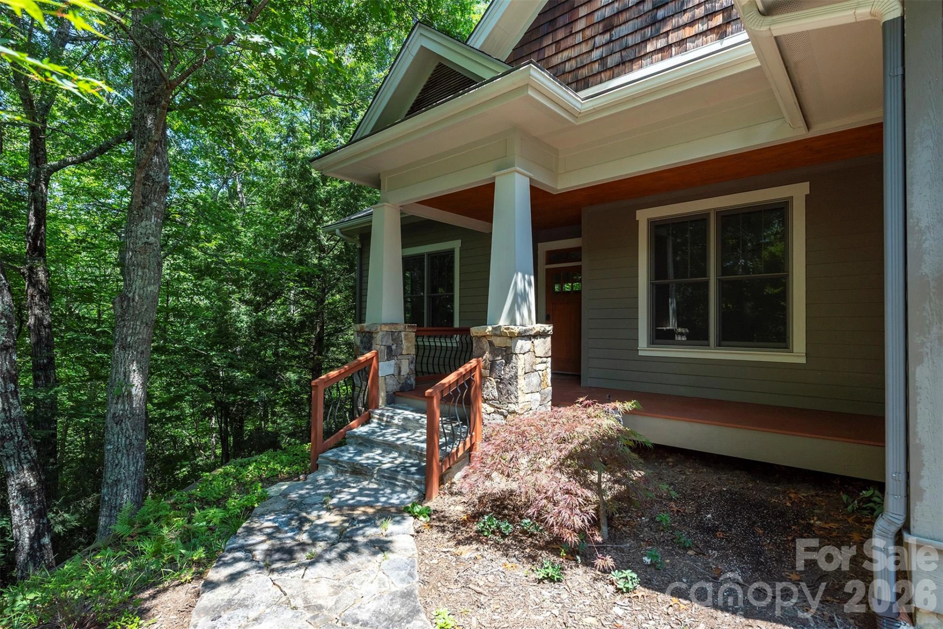 416 Ivy Road - Photo 2
