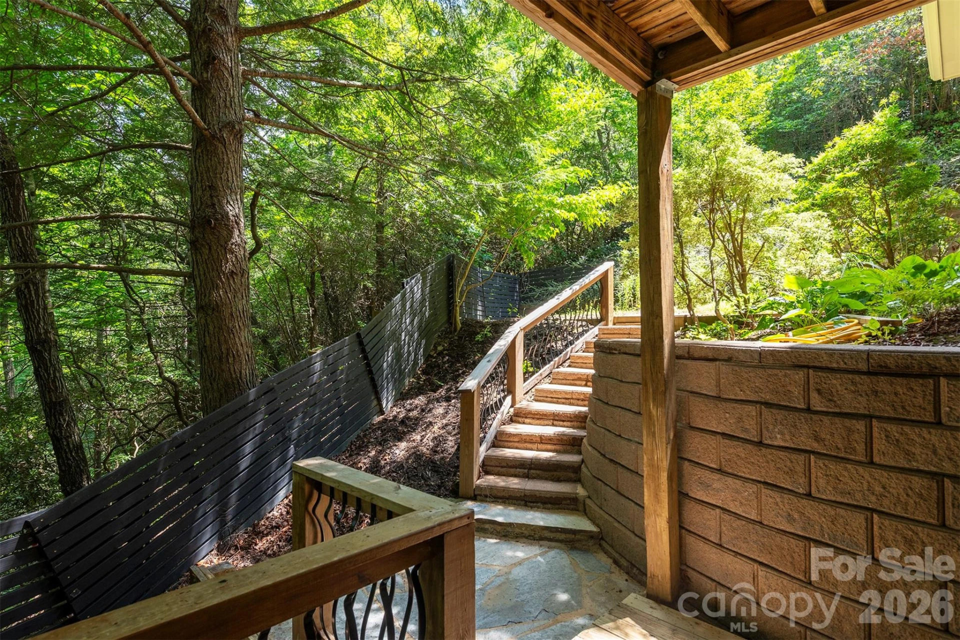 416 Ivy Road - Photo 46