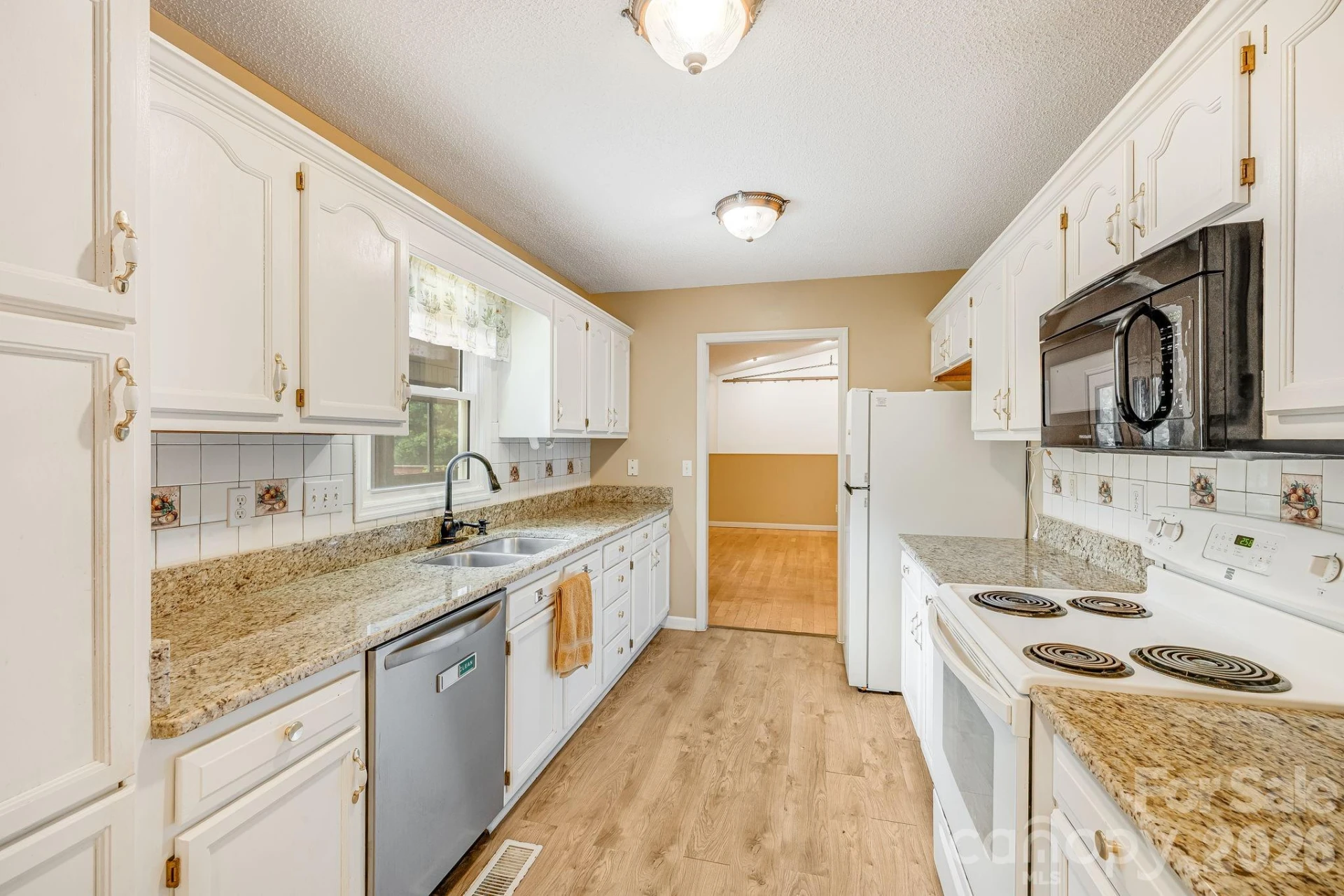 6 Arrowhead Lane - Photo 15
