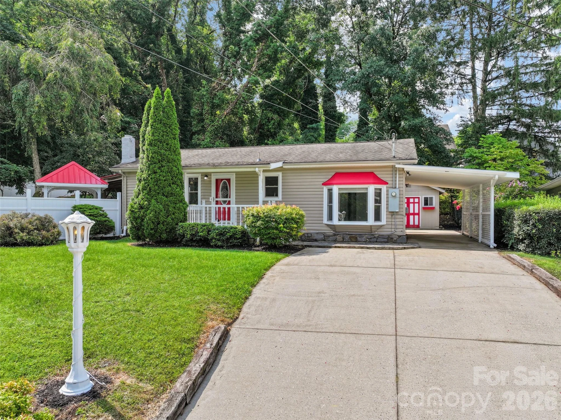 151 Meadow Street