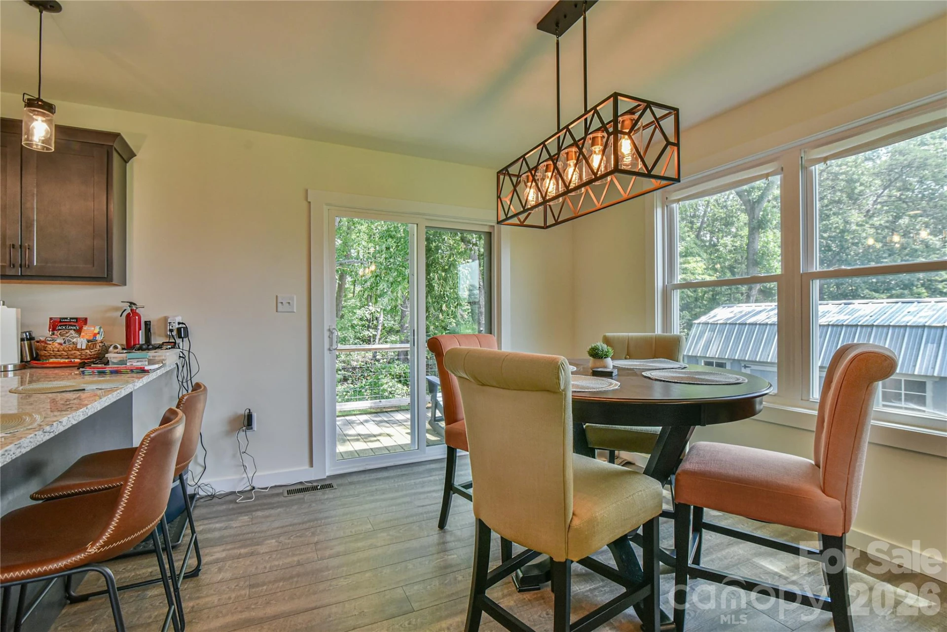 33 Ben Lippen Road - Photo 5
