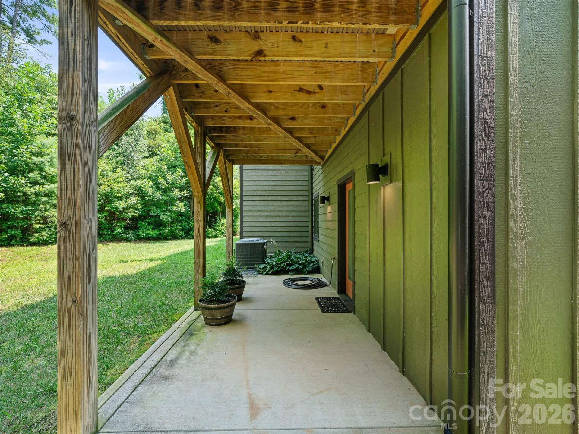 35 Macallan Lane - Photo 32