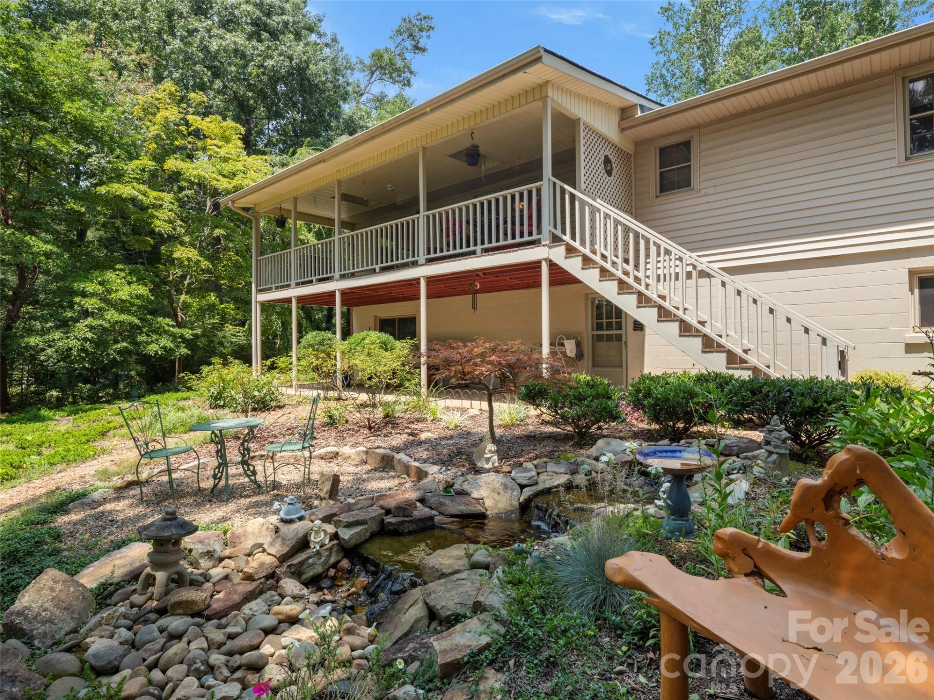 340 Sycamore Drive - Photo 2
