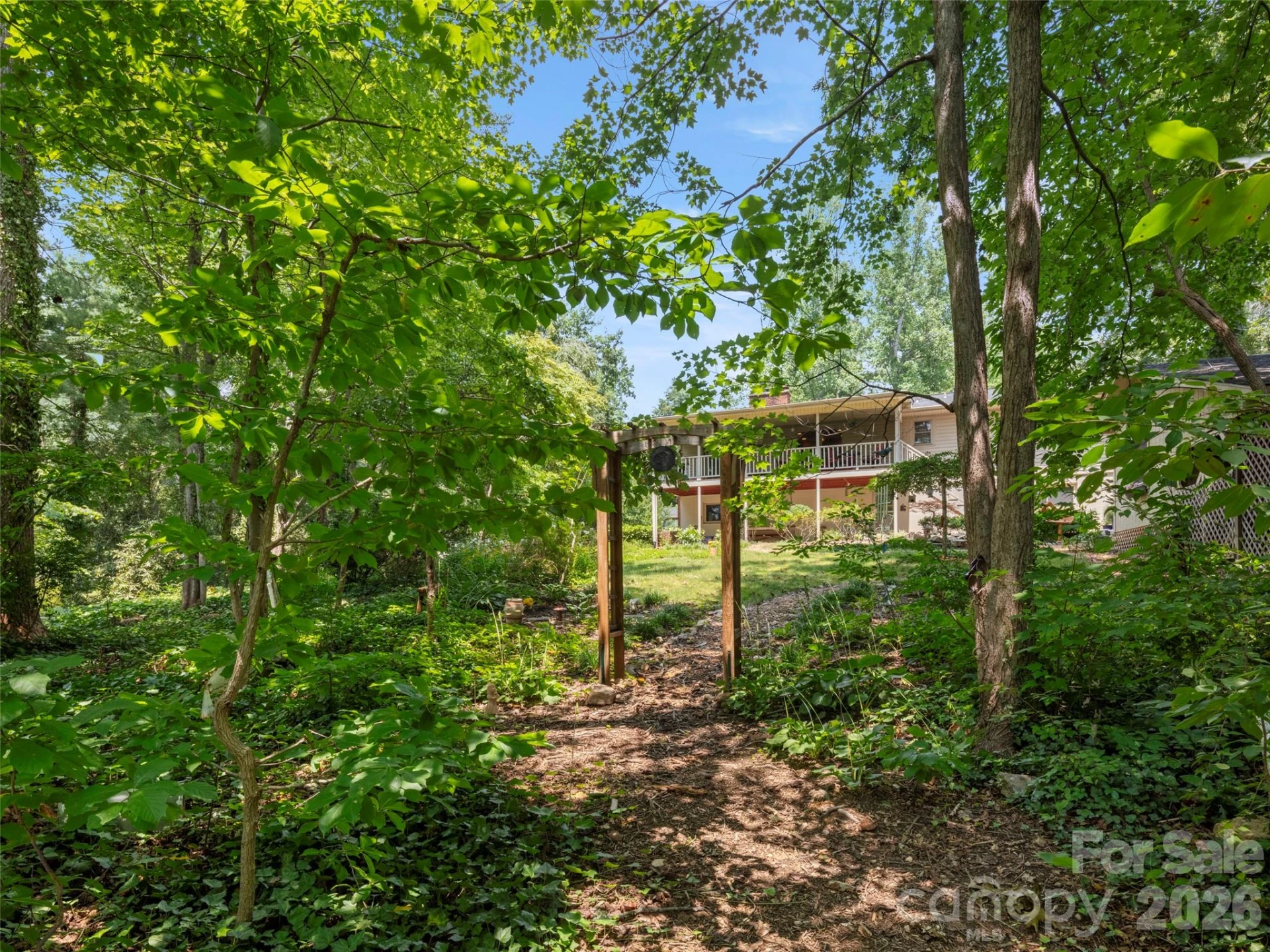 340 Sycamore Drive - Photo 37