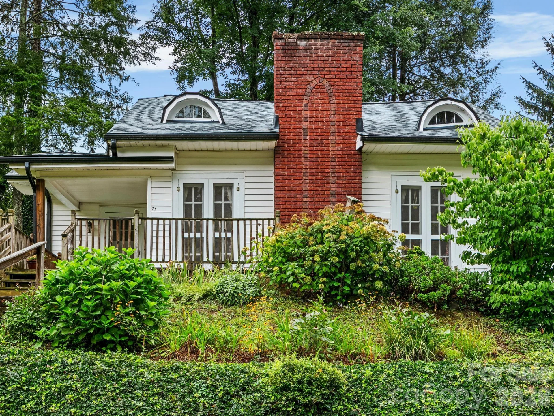 27 Warwick Road - Photo 3