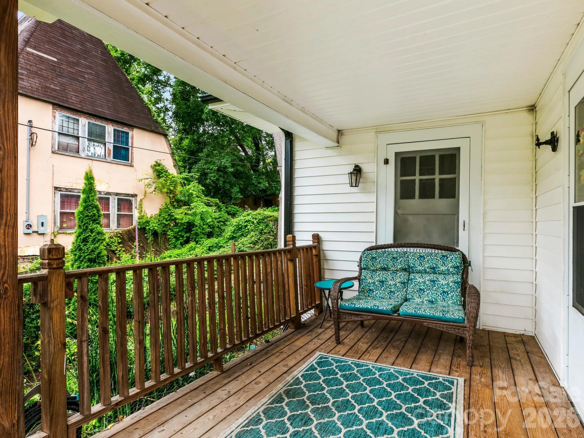27 Warwick Road - Photo 6