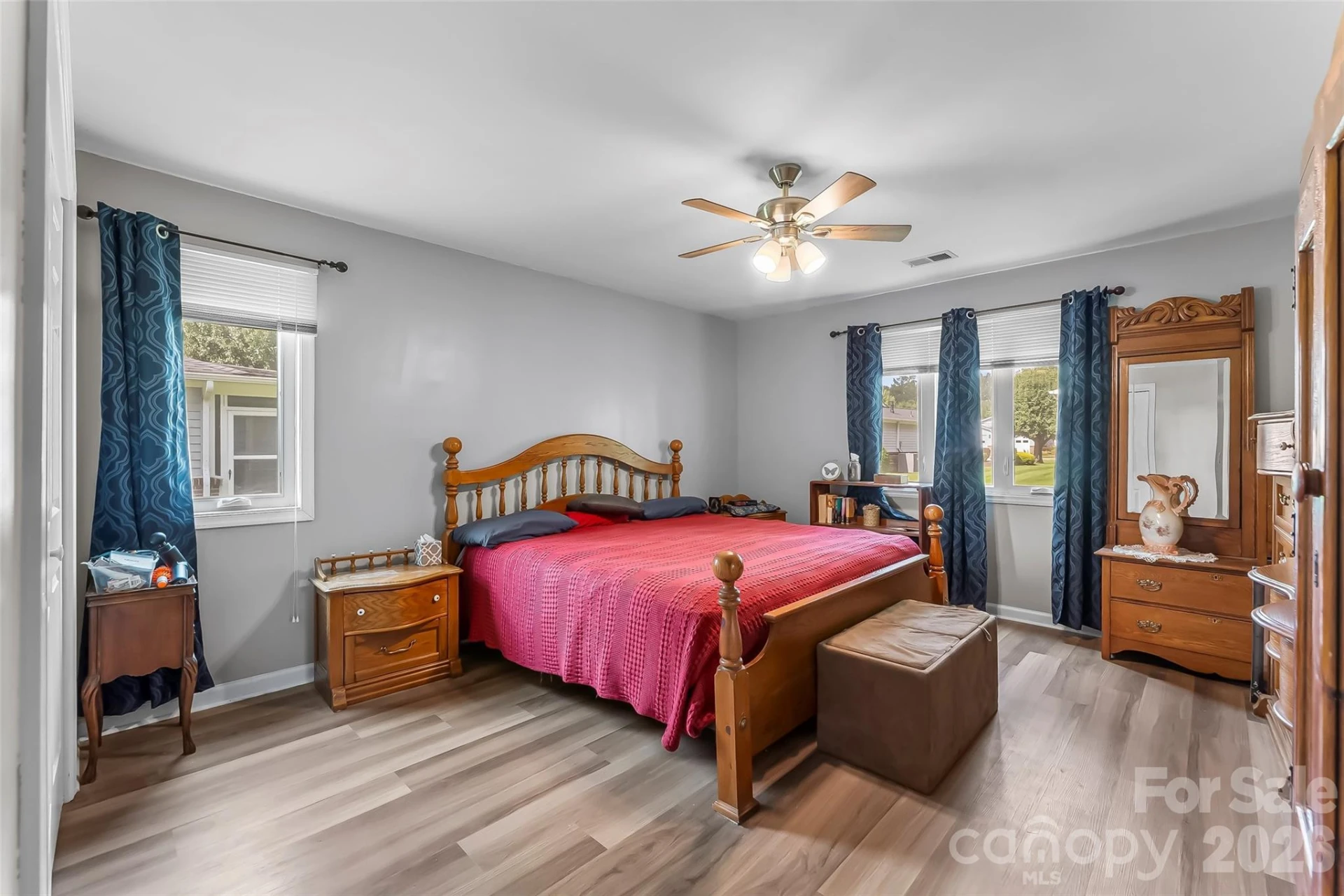 141 Derbyshire Drive - Photo 9