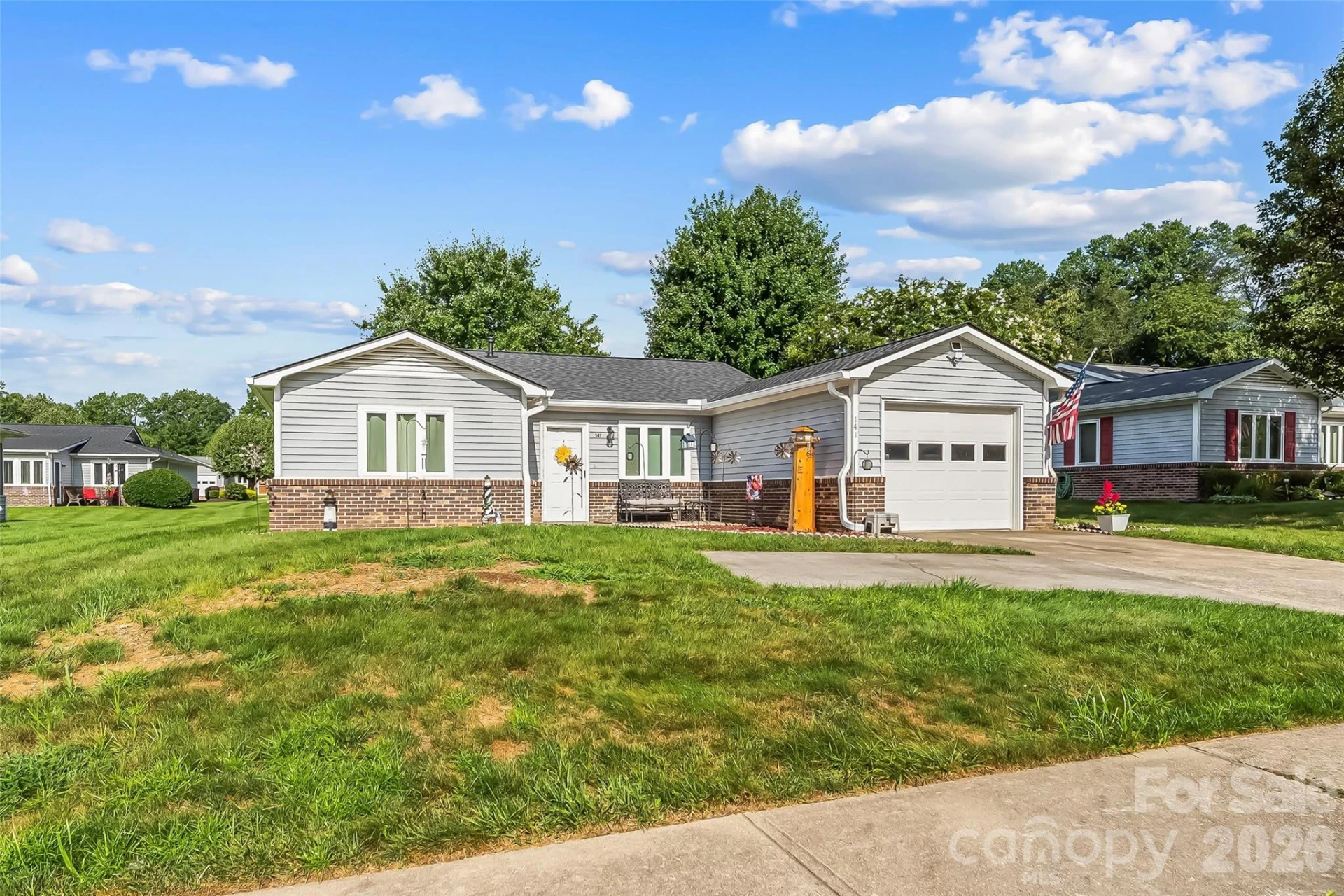 141 Derbyshire Drive - Photo 17