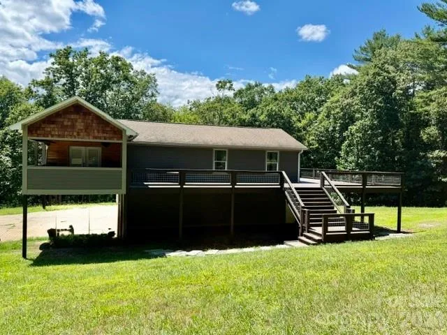 80 Hidden Bluff Lane, Horse Shoe, NC, 28742