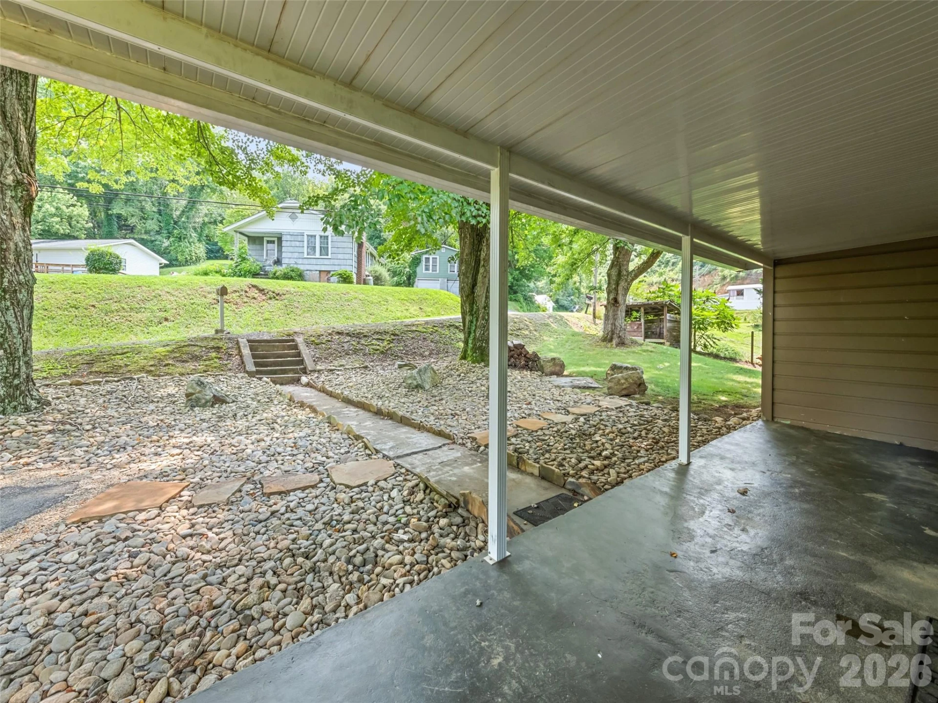 206 Terrell Cove Road - Photo 3