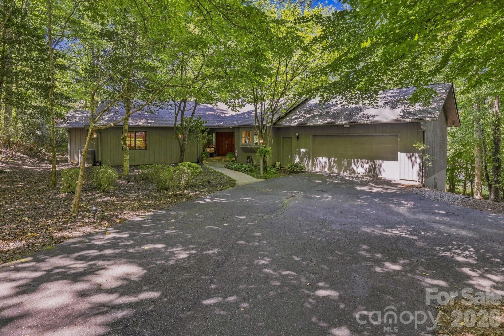 193 Downing Place - Photo 2