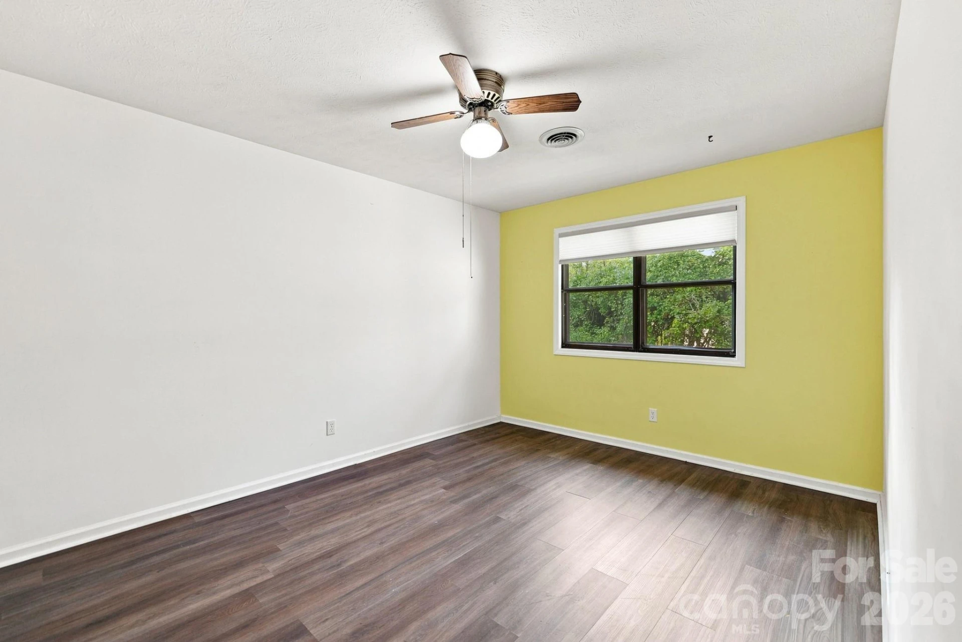 703 Farmington Circle - Photo 11