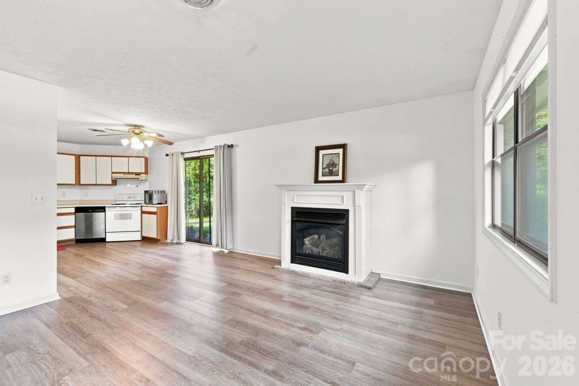 703 Farmington Circle - Photo 15