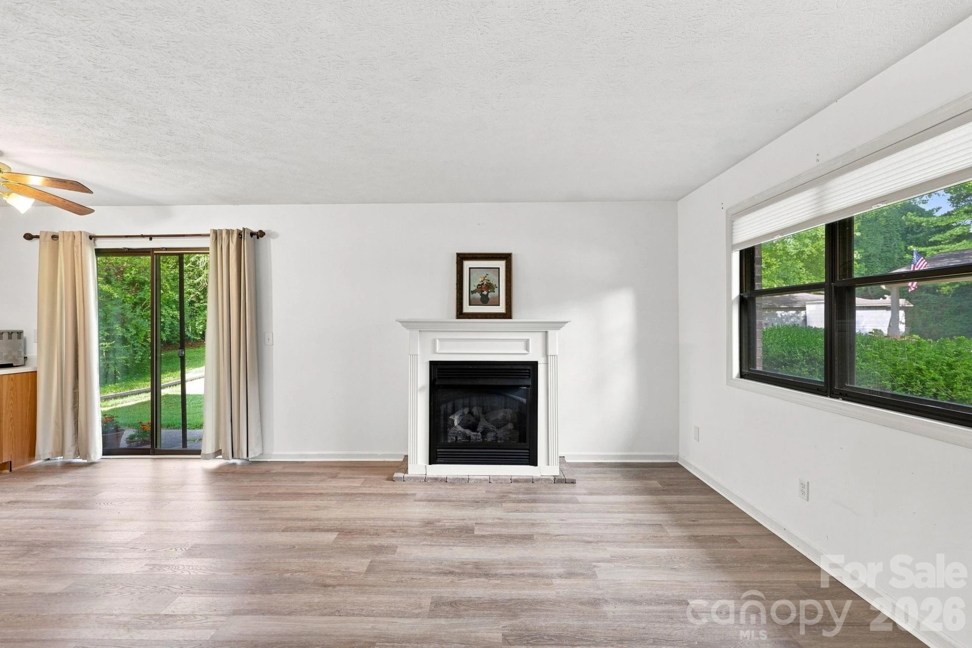 703 Farmington Circle - Photo 16