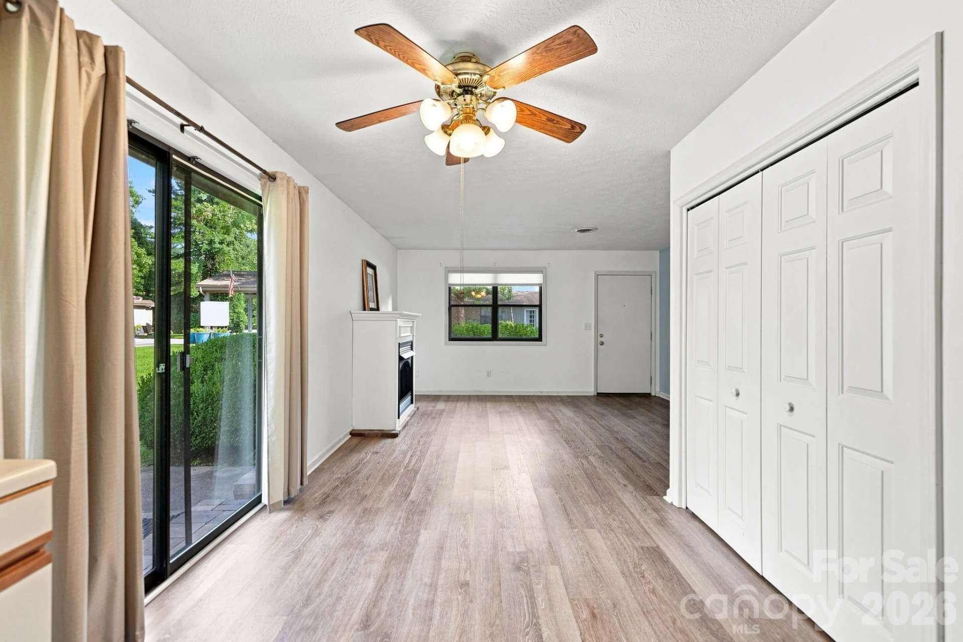 703 Farmington Circle - Photo 26