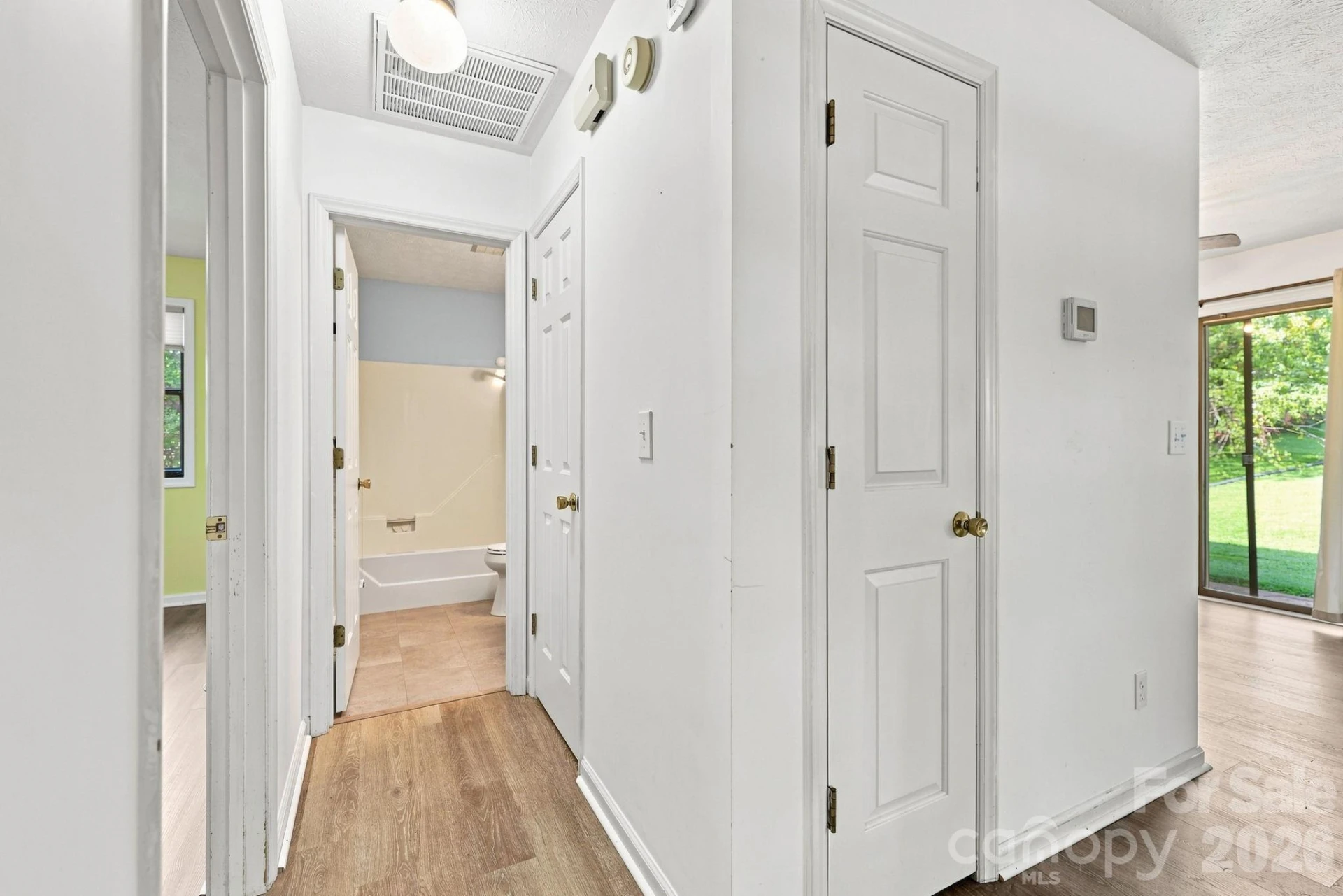 703 Farmington Circle - Photo 27