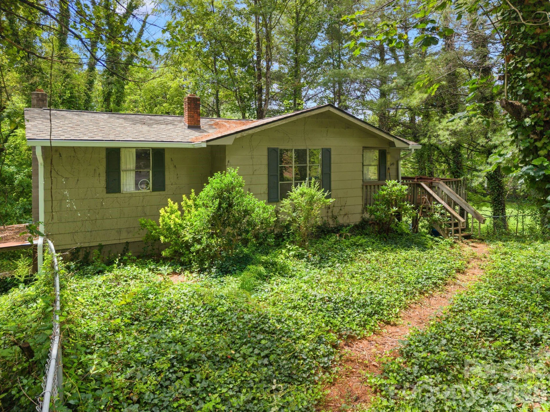 649 Monte Vista Road - Photo 3