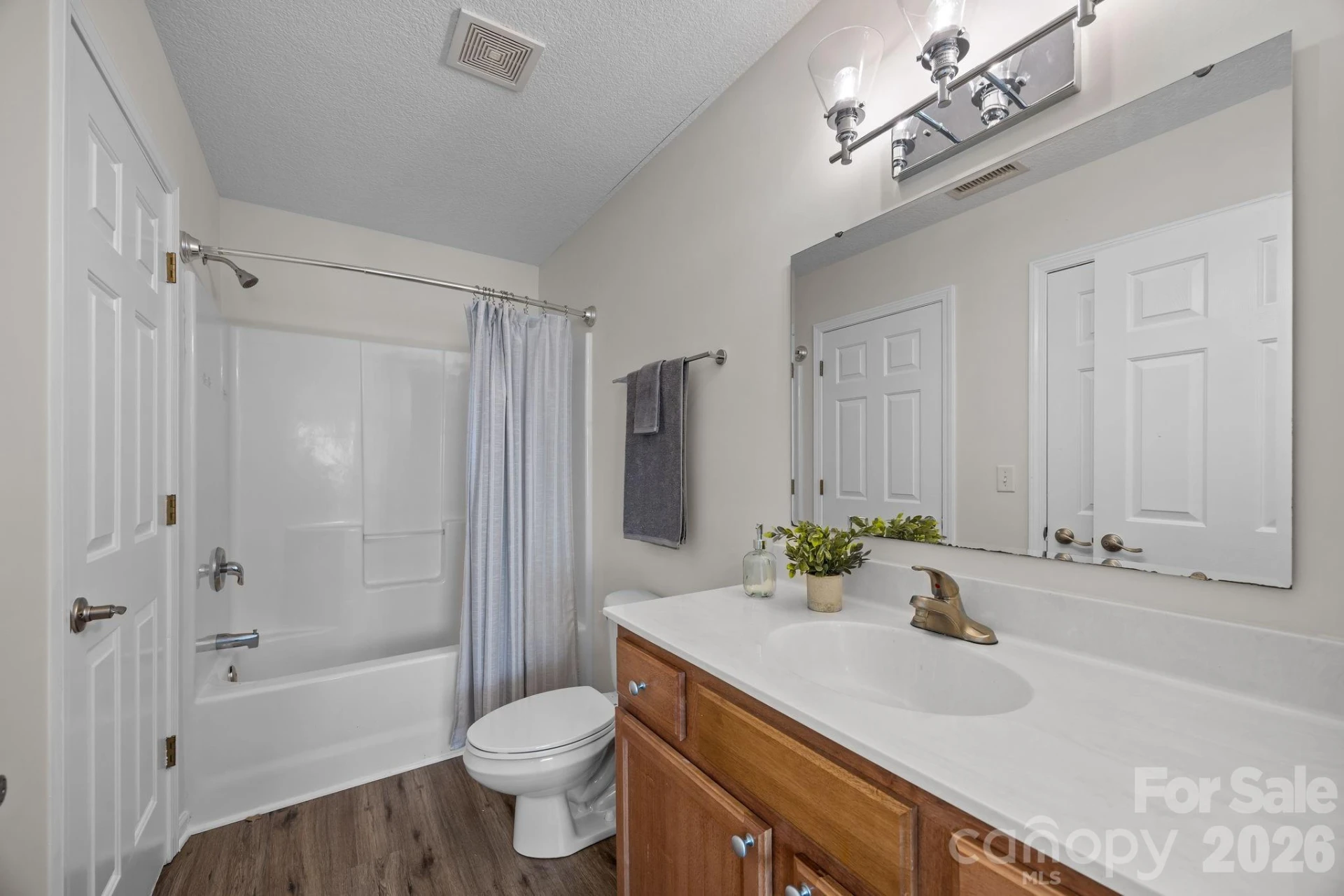 2 Meadow Glen Drive - Photo 14