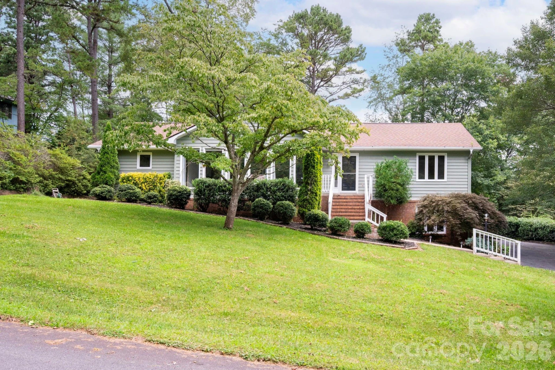 23 S Oaks Circle - Photo 2