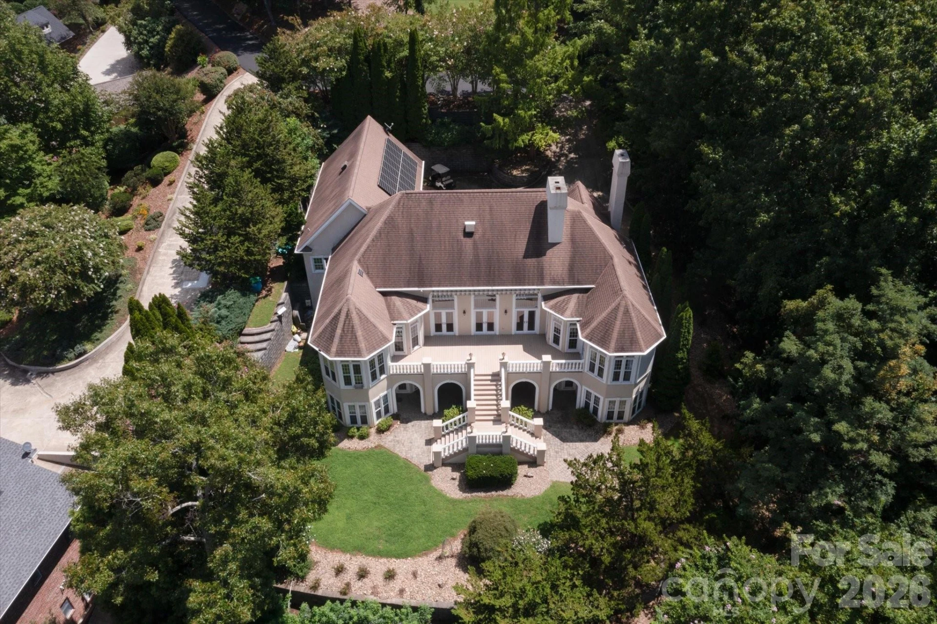 705 Lake Club Drive - Photo 2