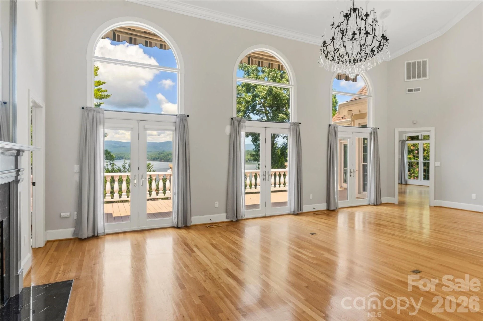 705 Lake Club Drive - Photo 7