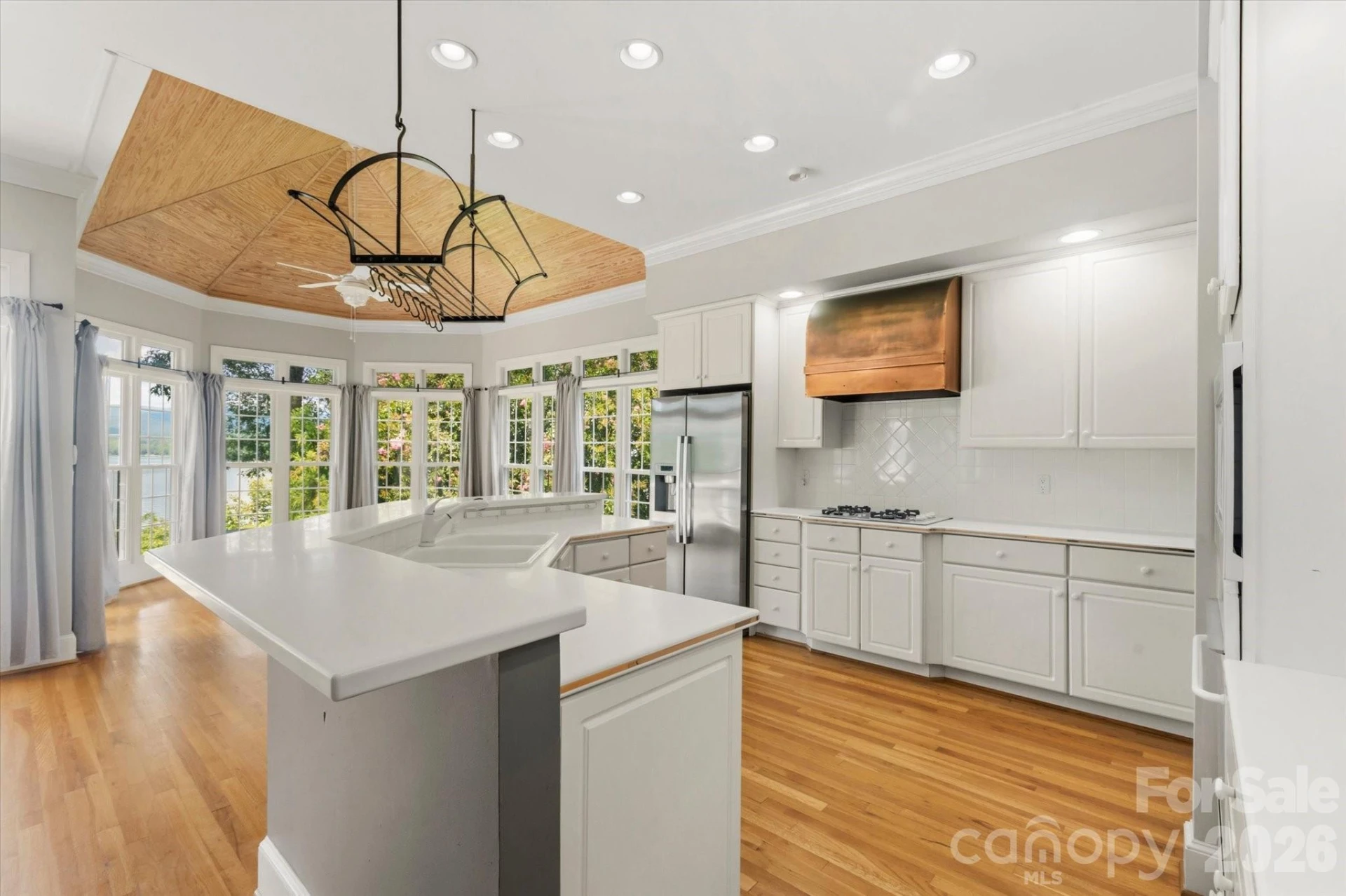705 Lake Club Drive - Photo 13
