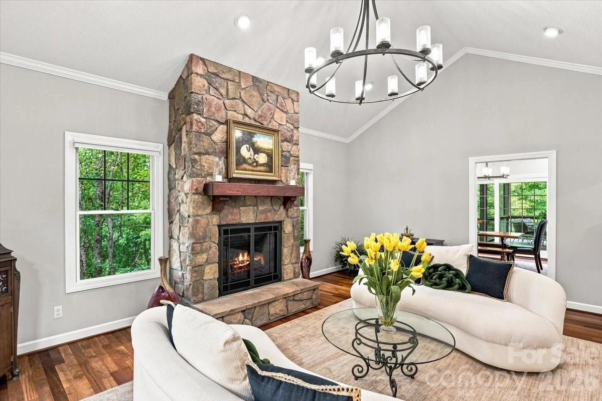 82 Wood Owl Court - Photo 8