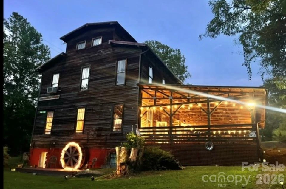 1 Old Mill Lane - Photo 40
