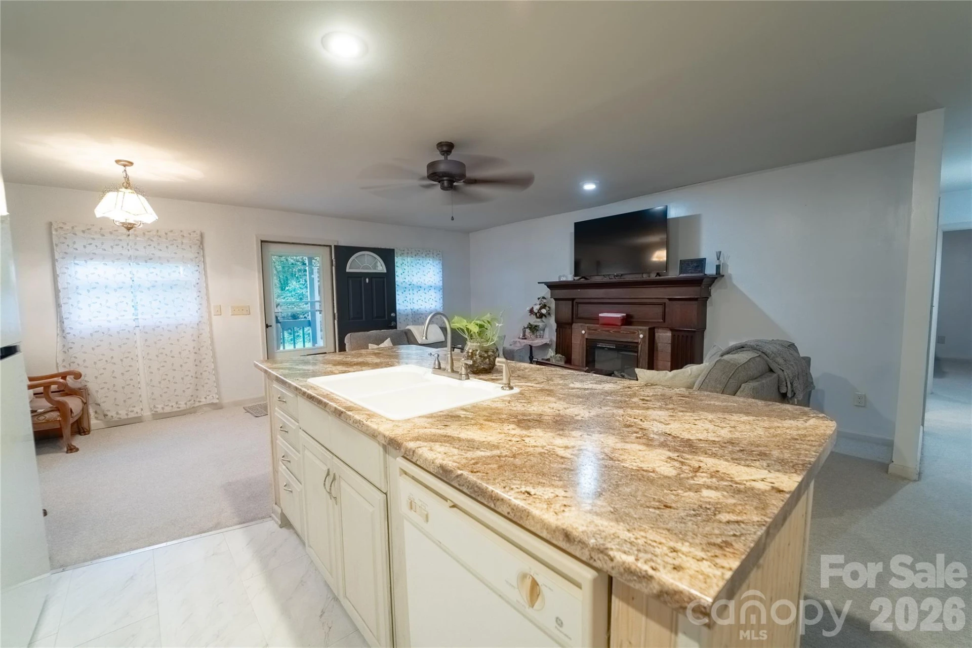 242 Whitewater Road - Photo 5