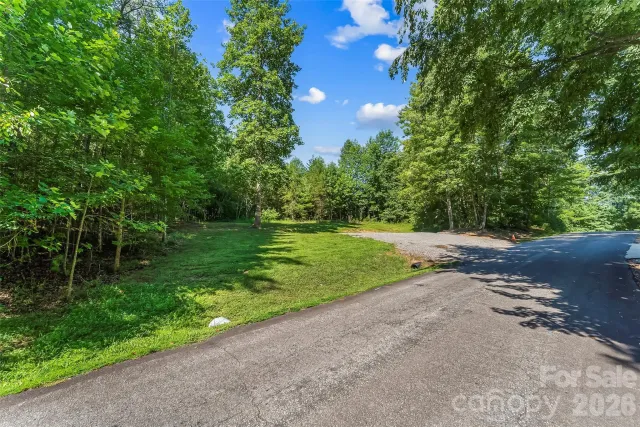 85 S Fairway Drive, Nebo, NC, 28761