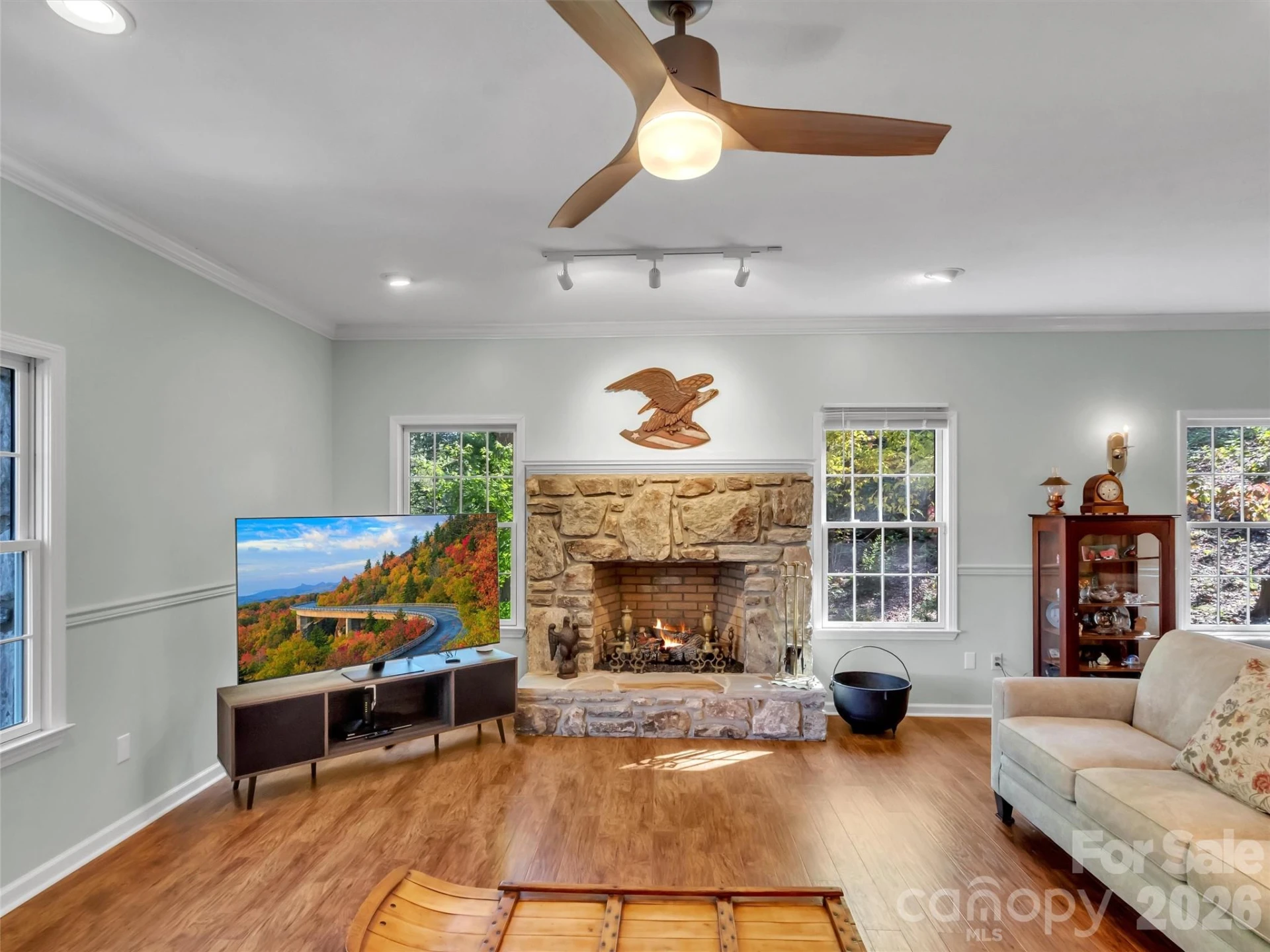 132 Aldersgate Road - Photo 3