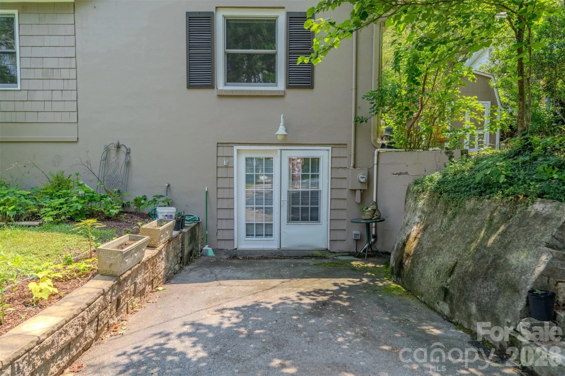 261 Forest Hill Drive - Photo 7