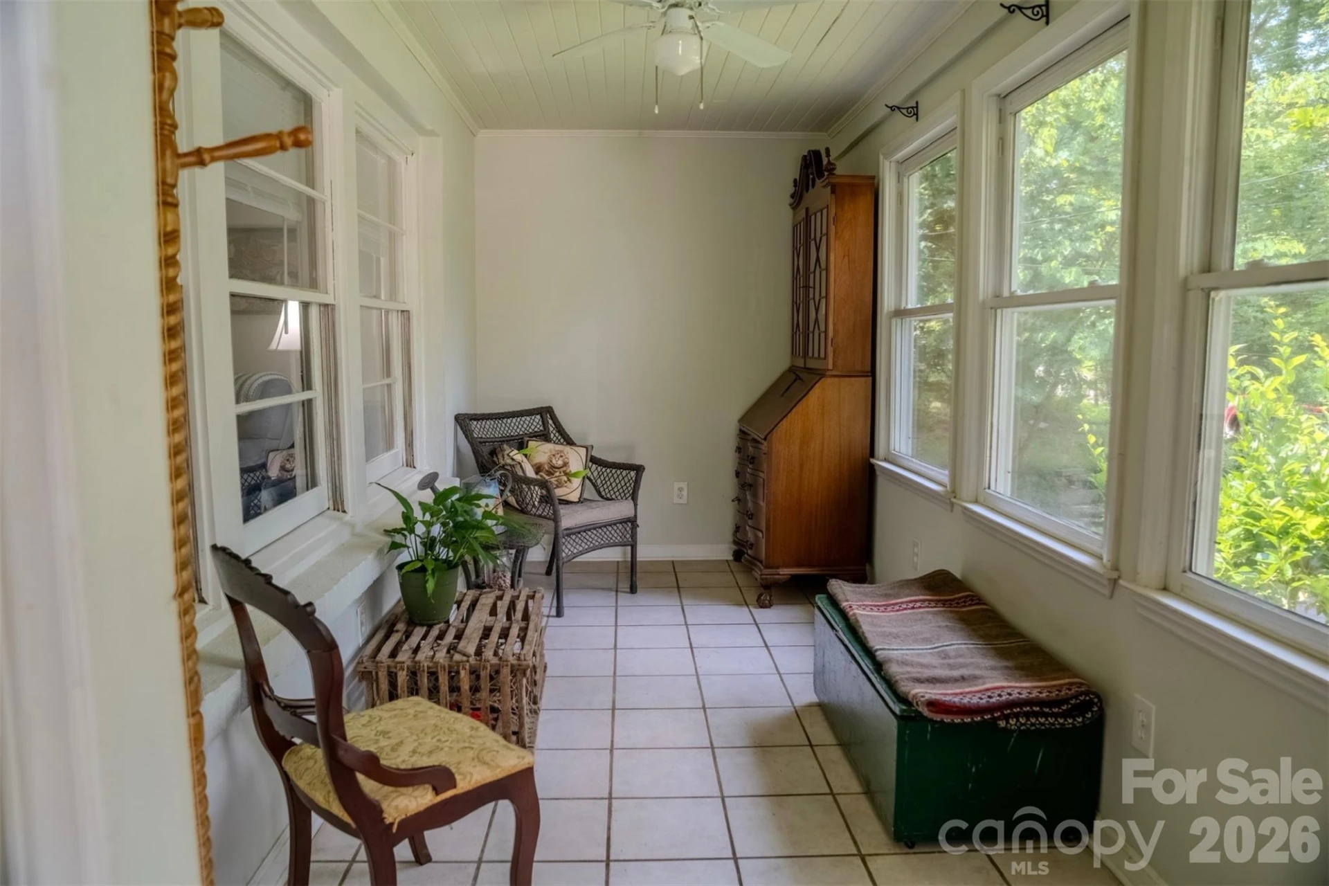 261 Forest Hill Drive - Photo 12