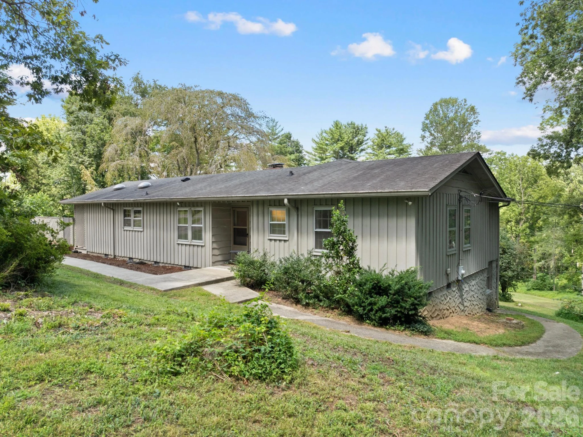 242 N Hills Drive - Photo 6
