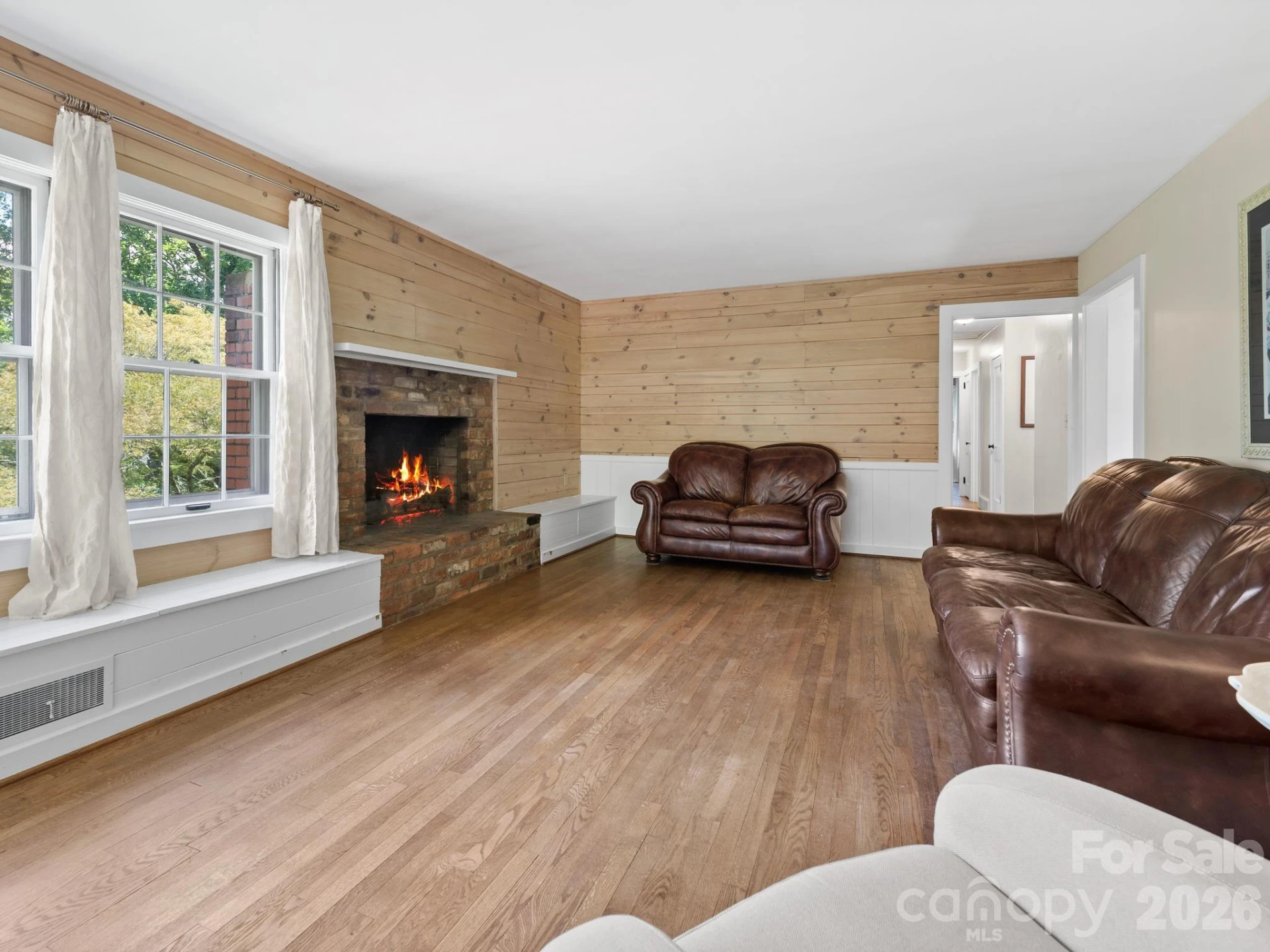 242 N Hills Drive - Photo 15