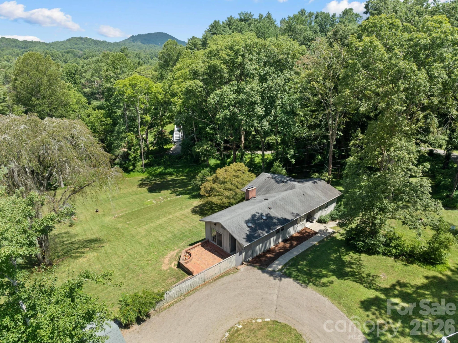 242 N Hills Drive - Photo 41