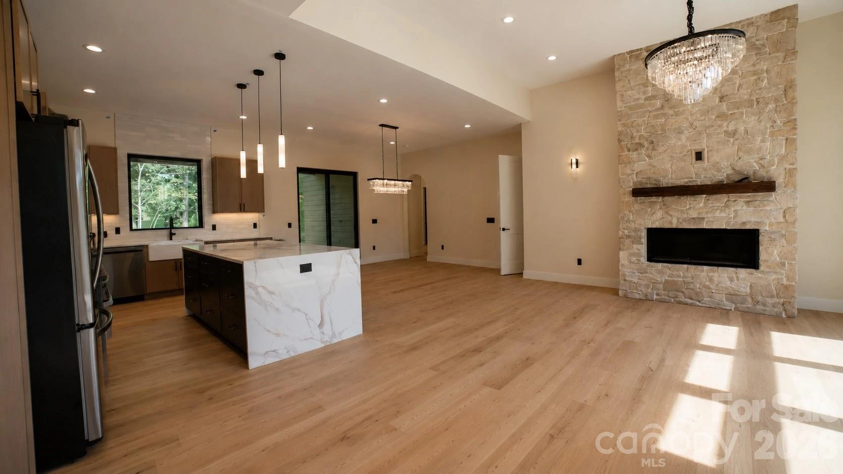 407 Melnick Terrace - Photo 4