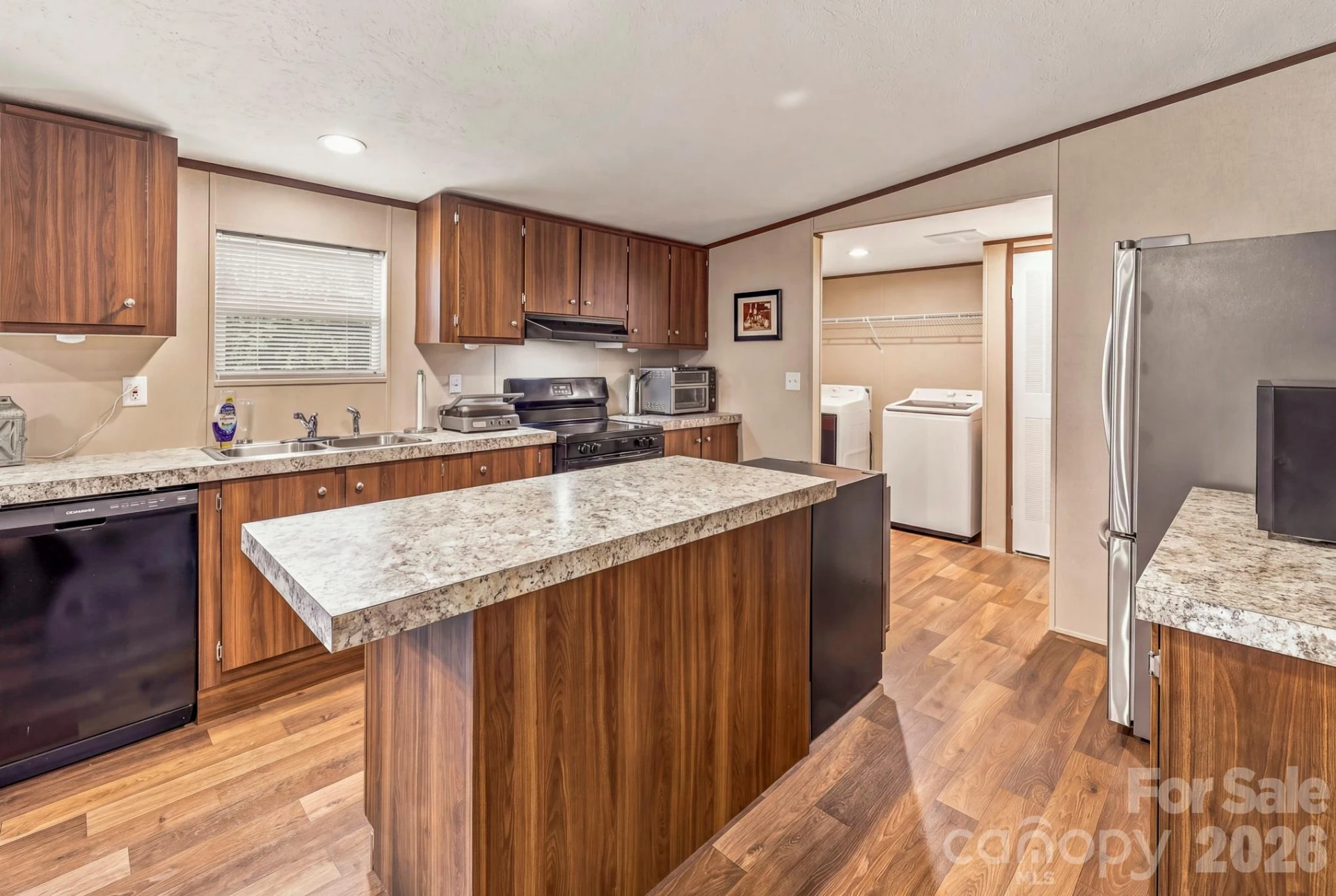 1496 Rock Spring Road - Photo 5