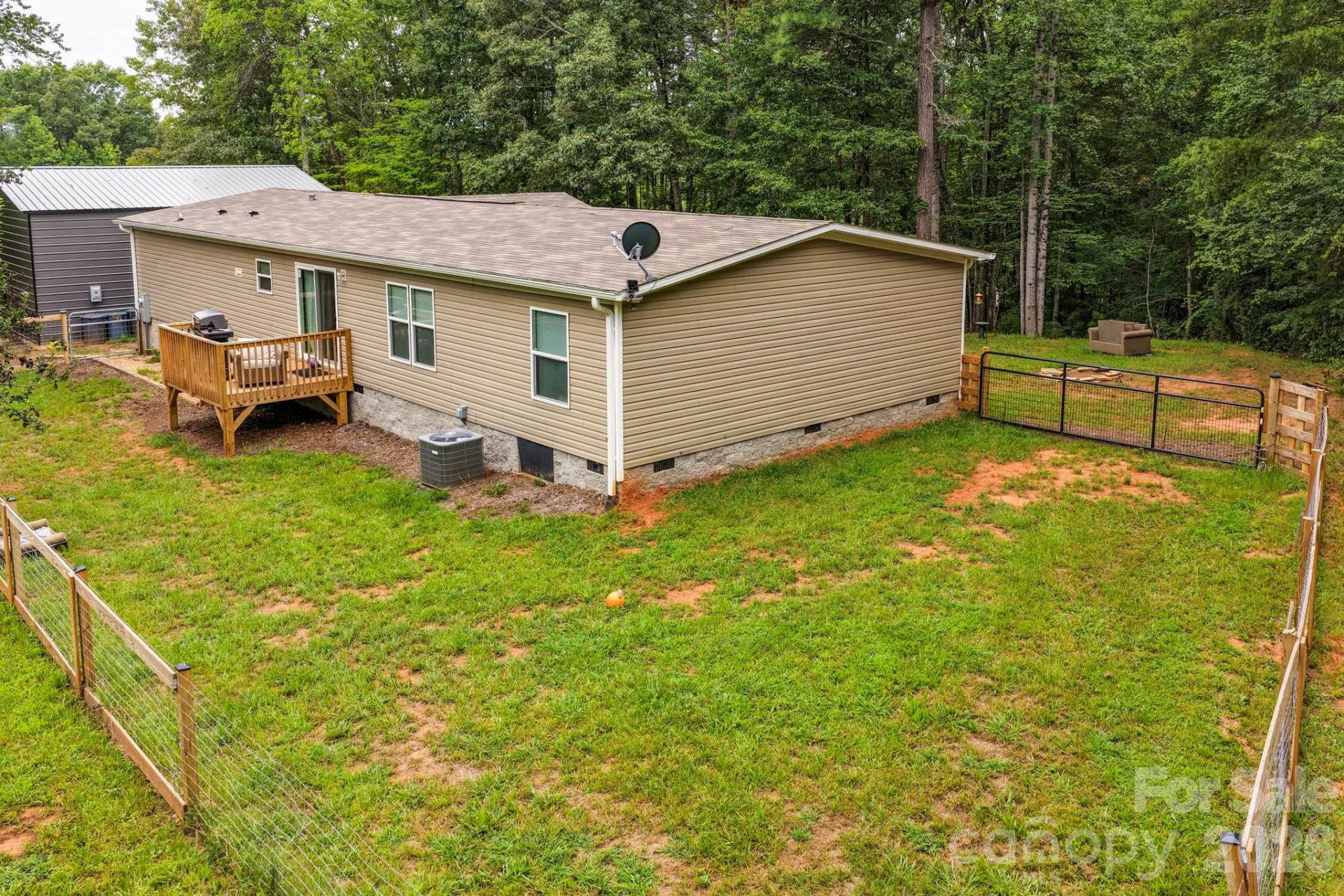 1496 Rock Spring Road - Photo 32
