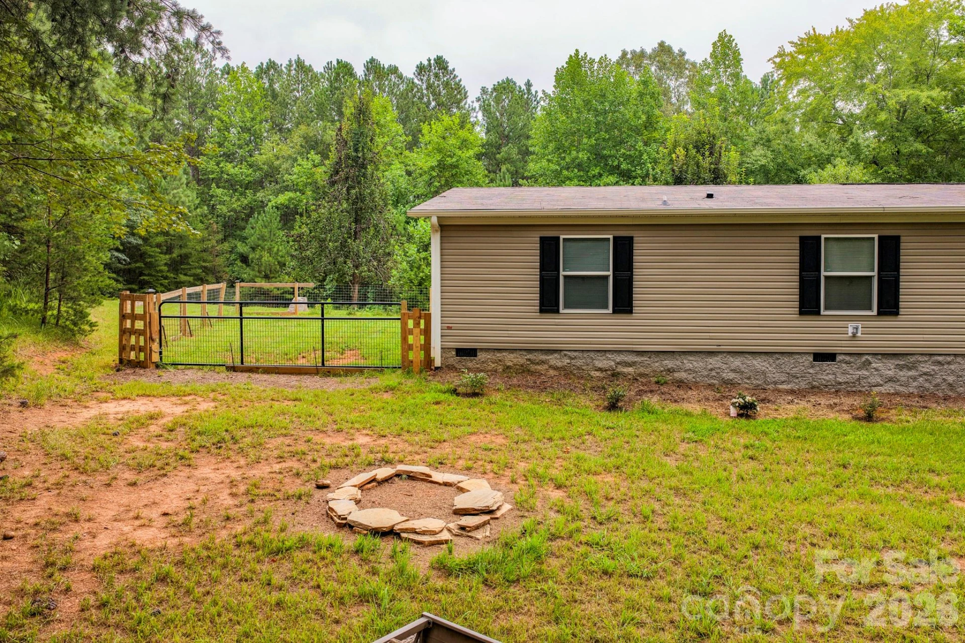 1496 Rock Spring Road - Photo 34