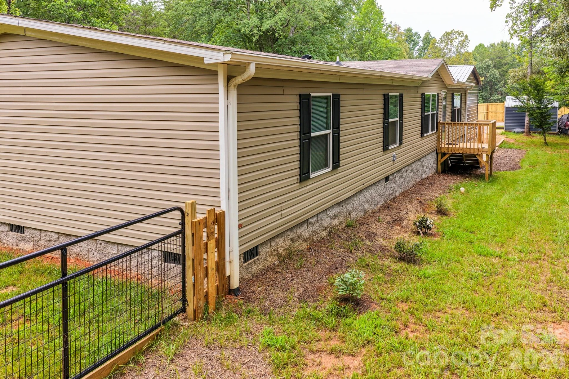 1496 Rock Spring Road - Photo 36